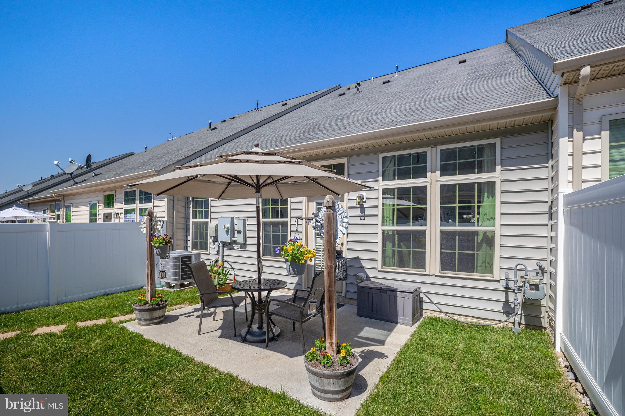 WEST RIDGE - Residential