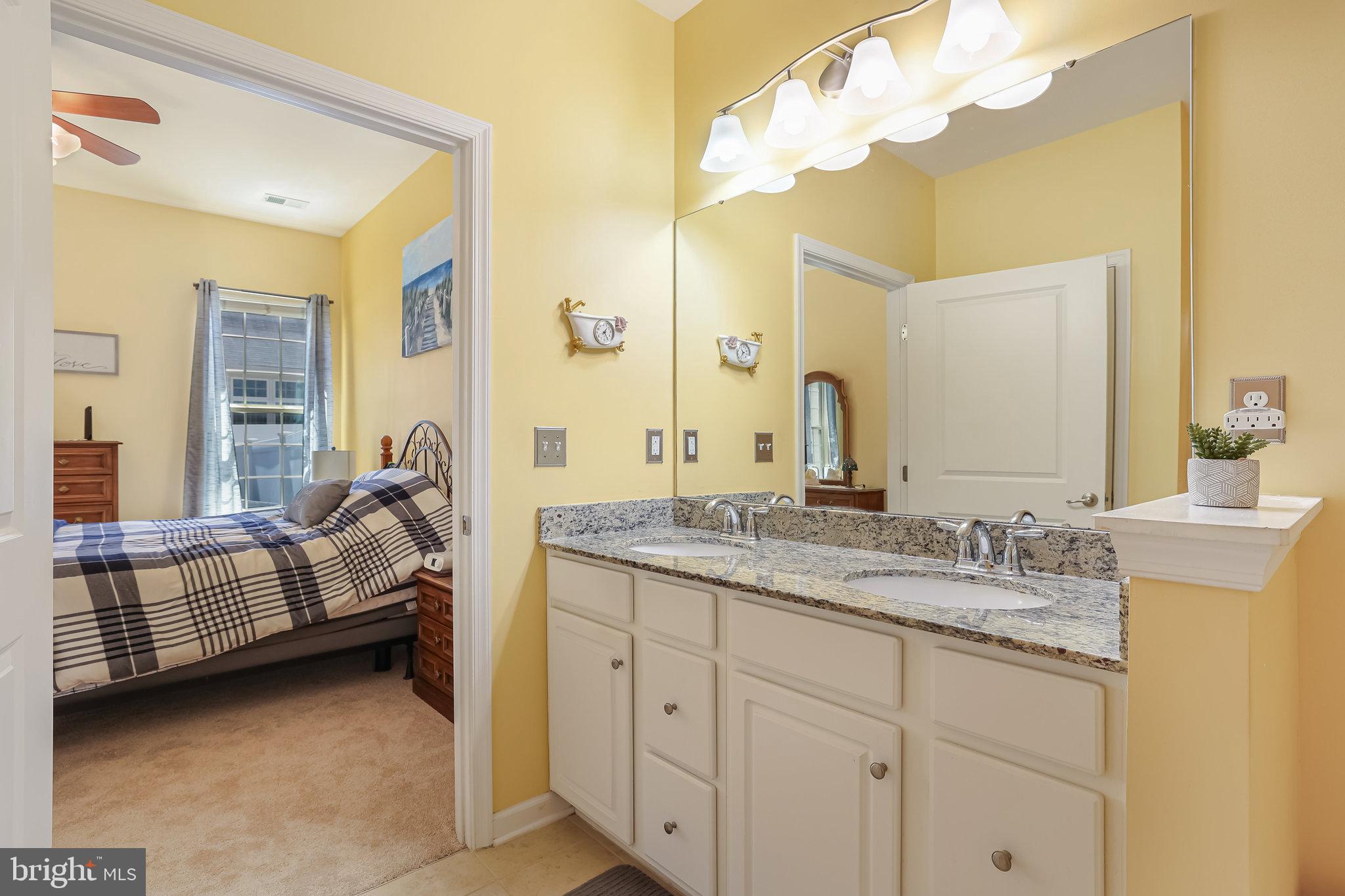 WEST RIDGE - Residential