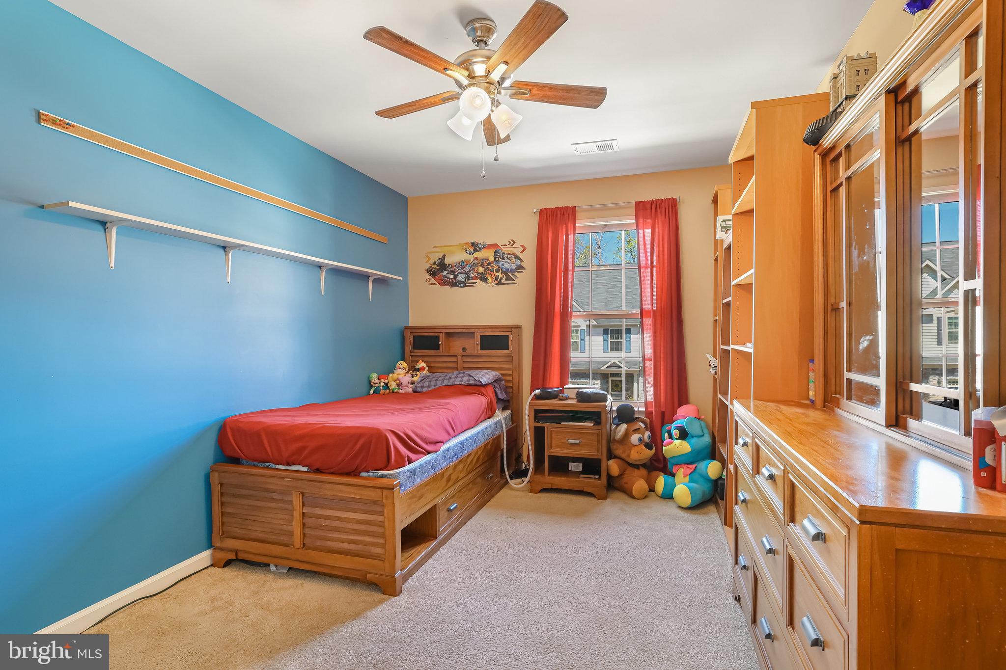 WEST RIDGE - Residential