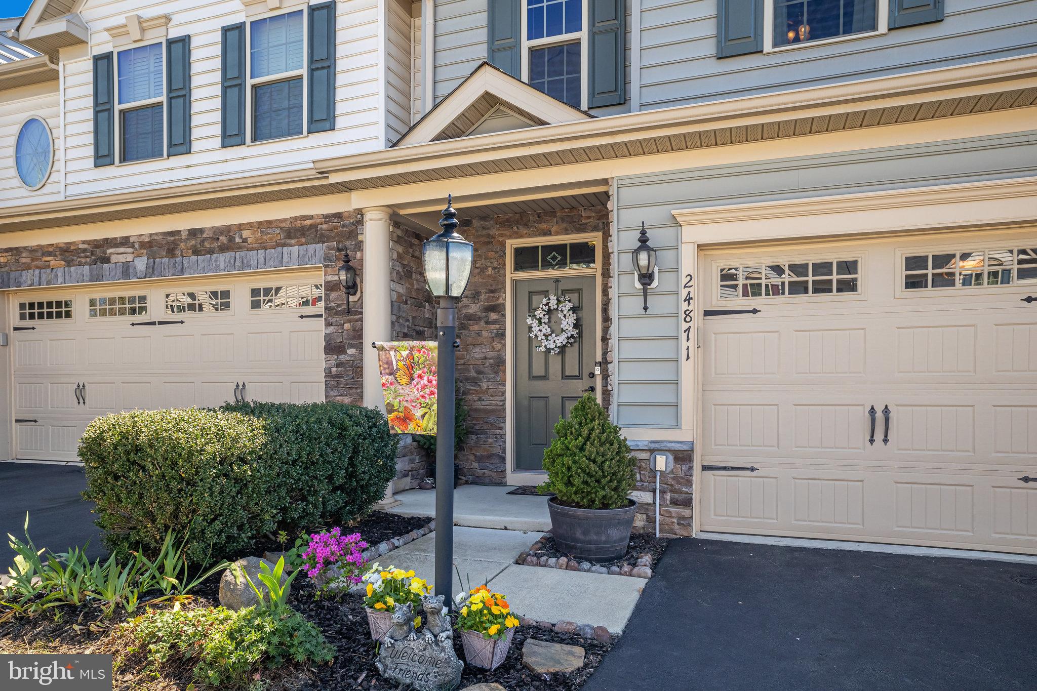 WEST RIDGE - Residential