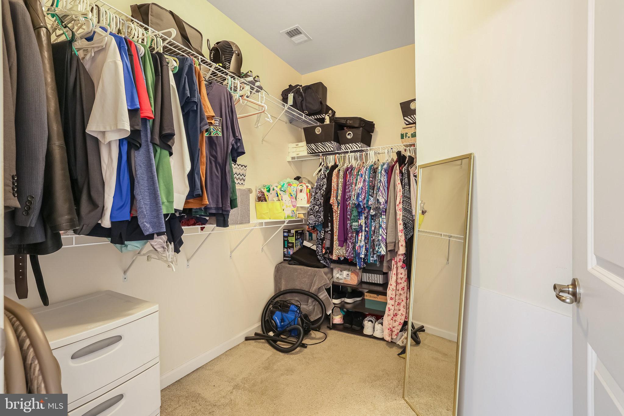 WEST RIDGE - Residential