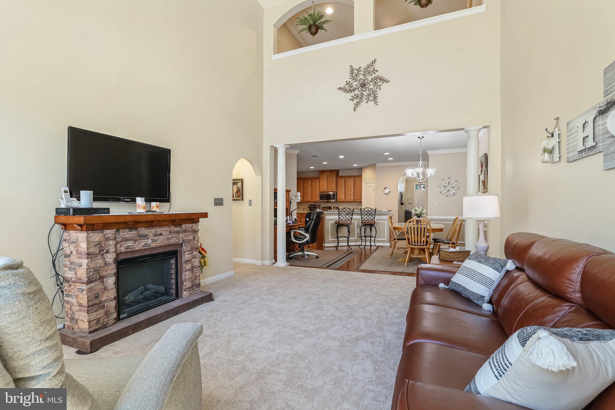 WEST RIDGE - Residential