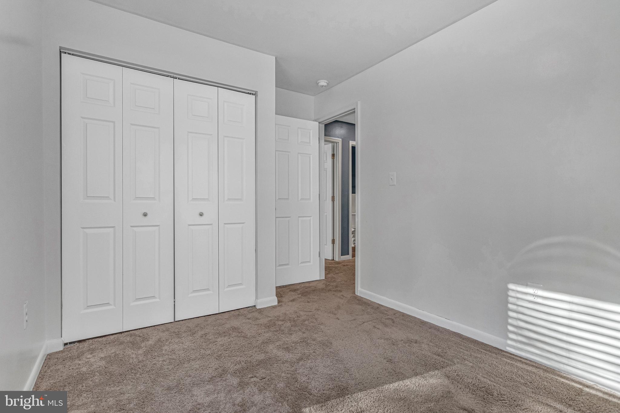 WHITE SANDS - Residential