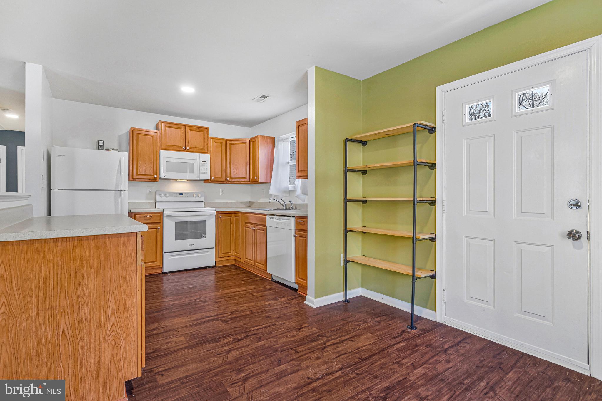 WHITE SANDS - Residential