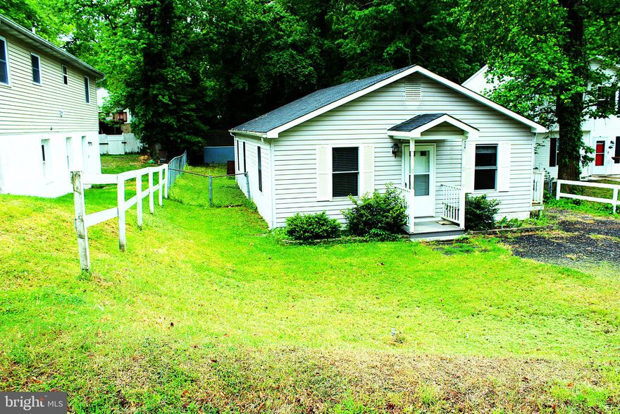 This charming property at 724 Spruce Drive in Lusby, MD, offers a comfortable living space with 1,026 sq. ft. featuring 3 bedrooms and 1 bathroom. Perfectly suited for anyone seeking a cozy home environment, this property is ready for you to make it your own. While it does not include any additional amenities, the simplicity of this home provides a clean slate for your personal touch.