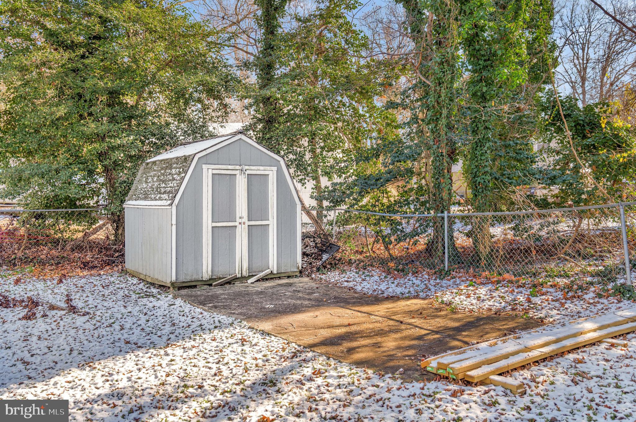 WHITE SANDS - Residential