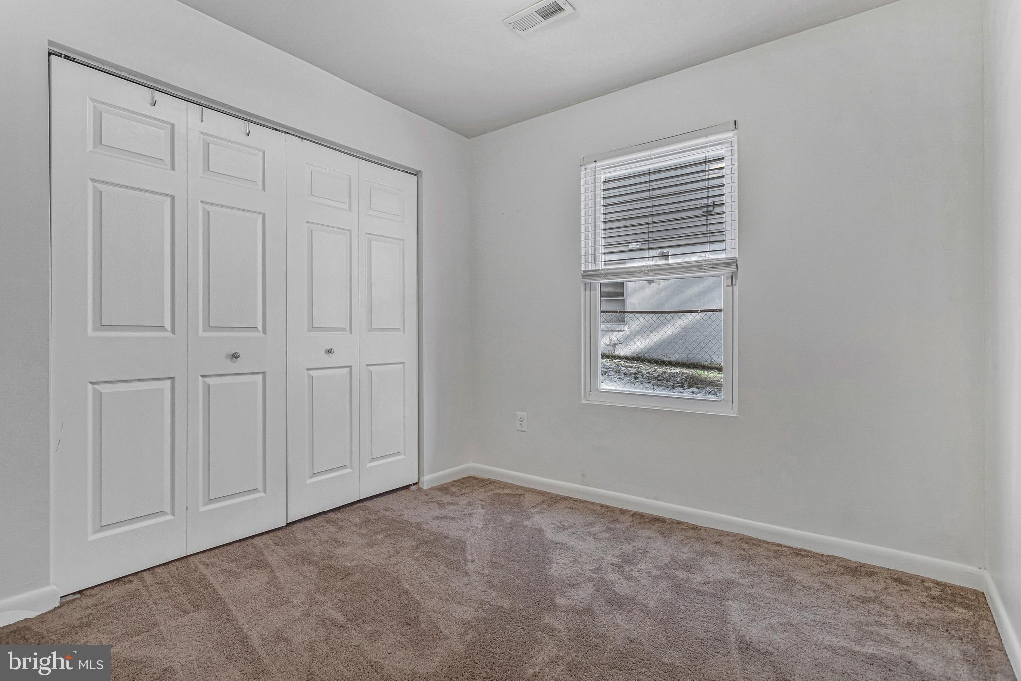 WHITE SANDS - Residential