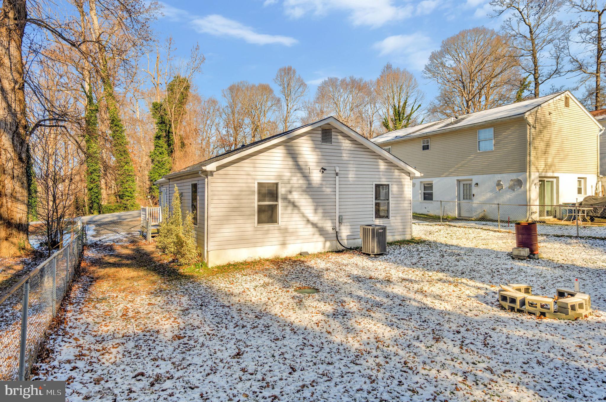 WHITE SANDS - Residential