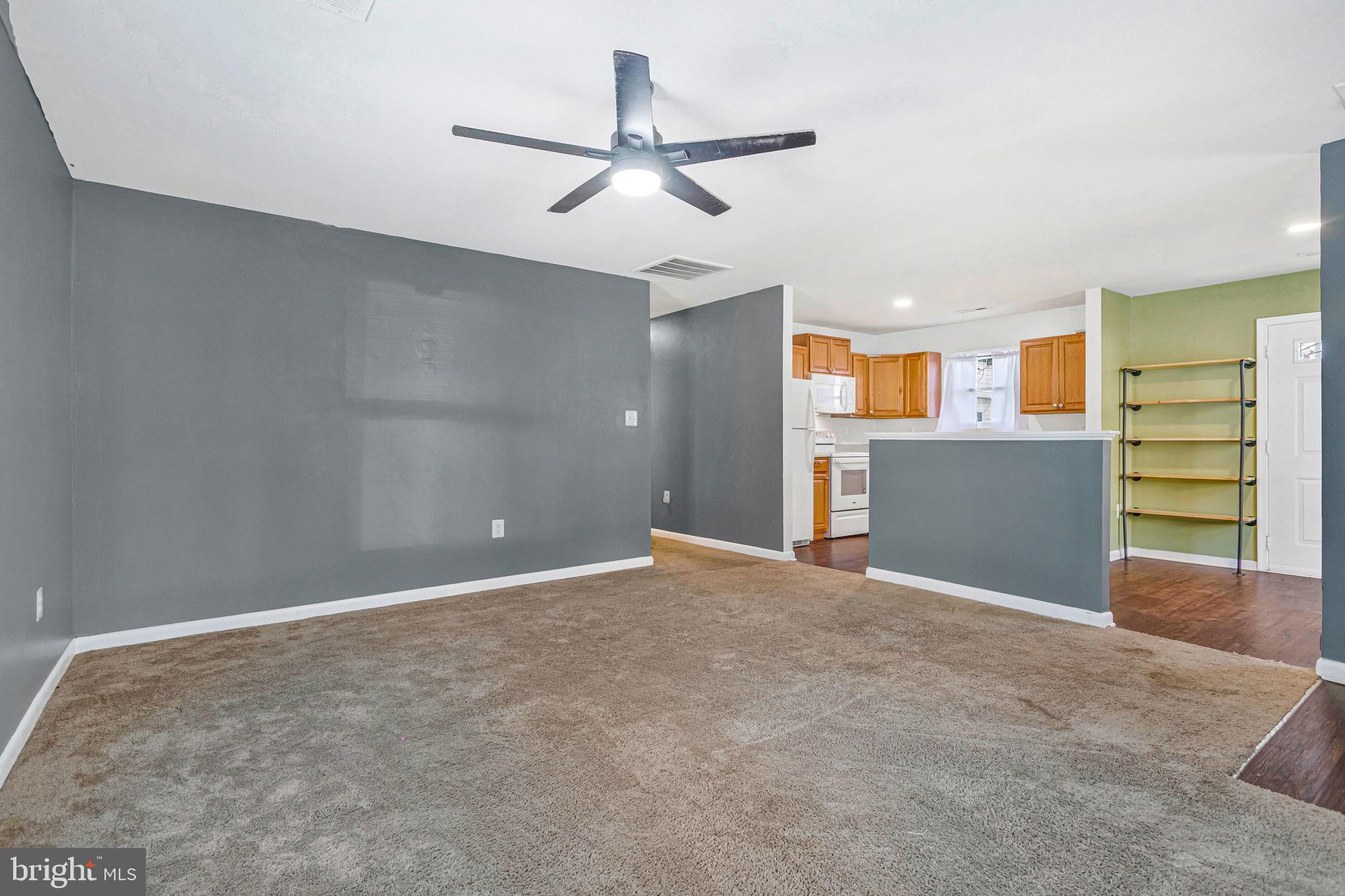 WHITE SANDS - Residential