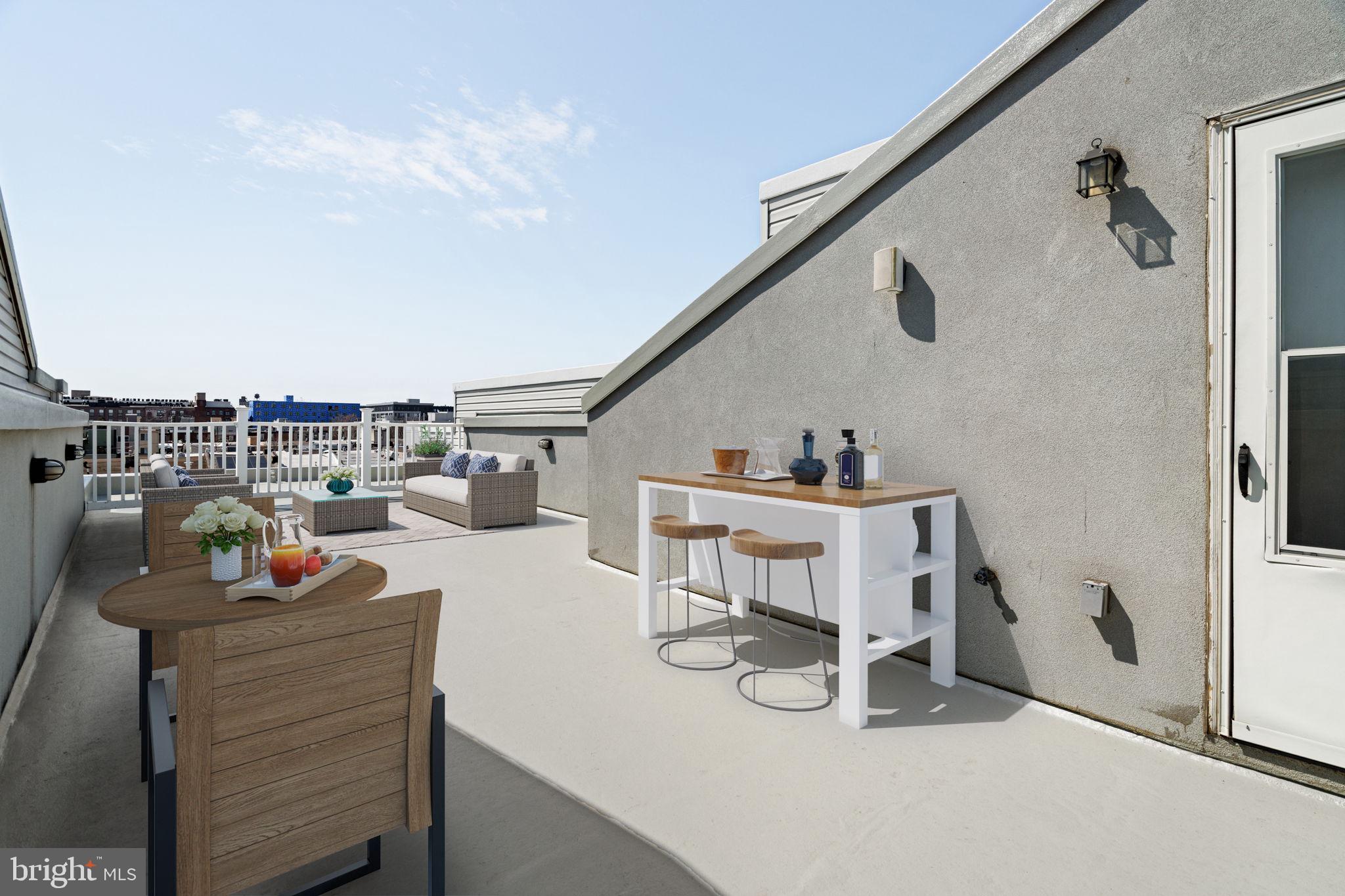 EAST KENSINGTON - Residential