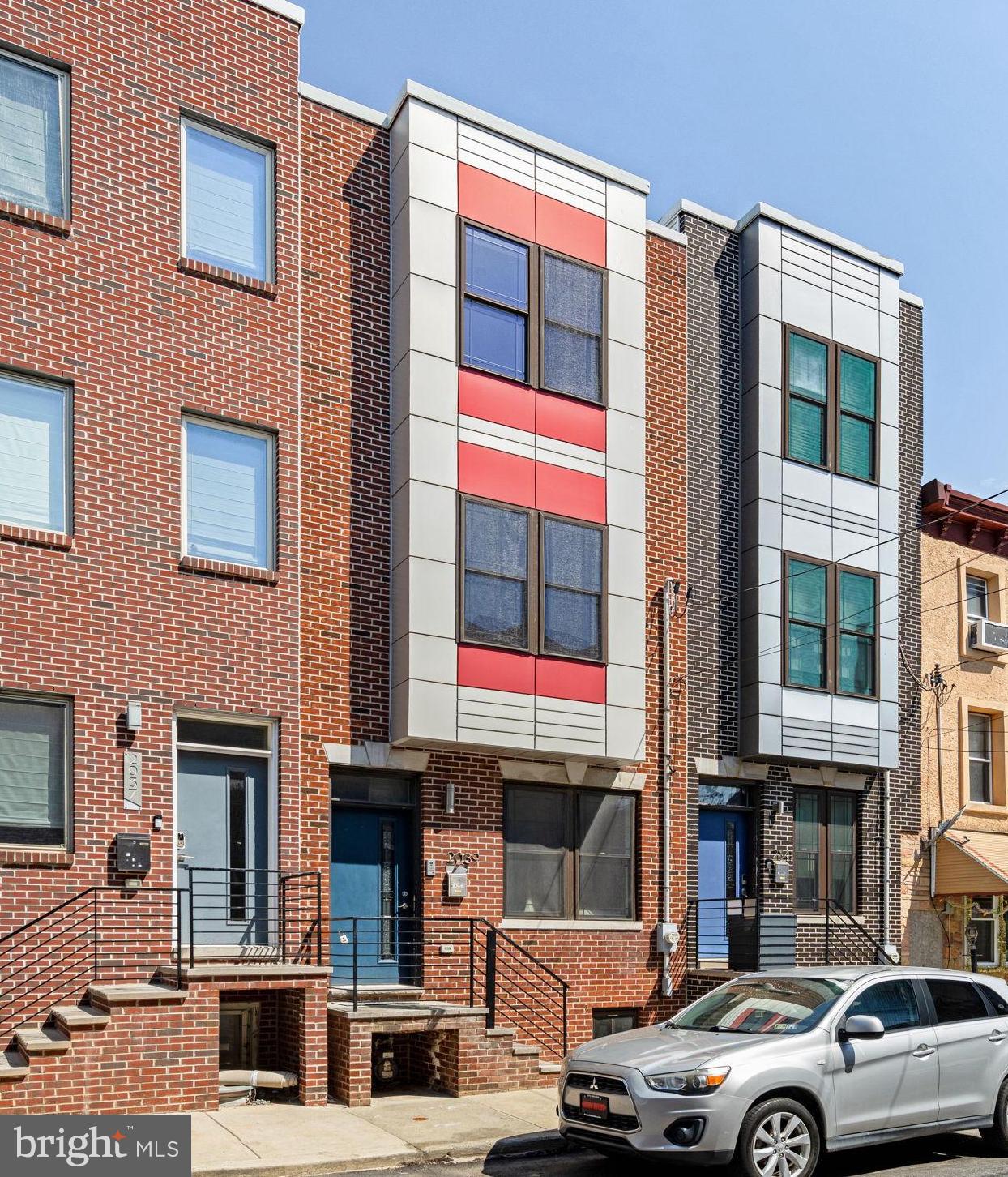 EAST KENSINGTON - Residential