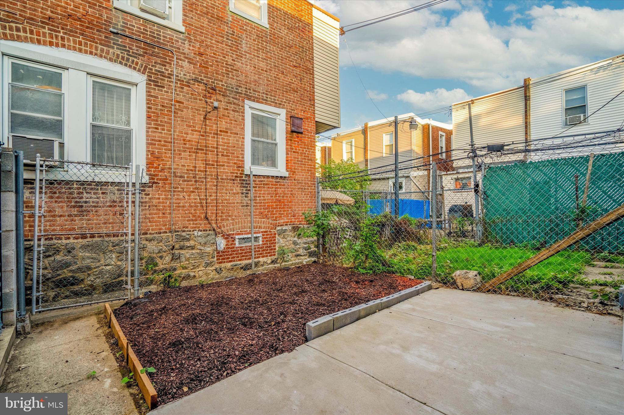 COBBS CREEK - Residential