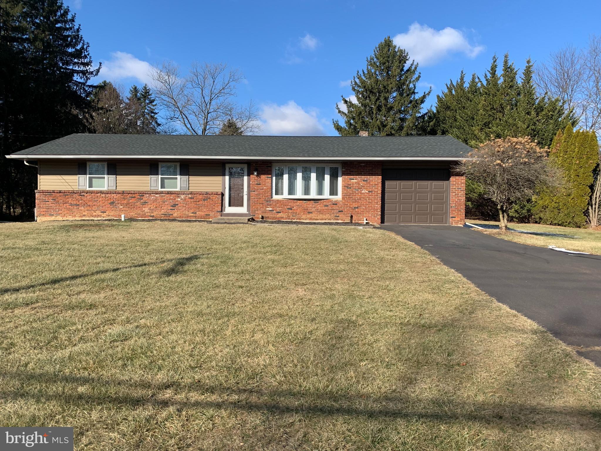 000 - Residential Lease