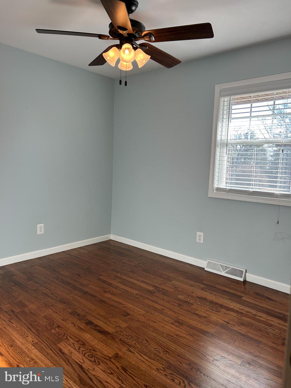 000 - Residential Lease