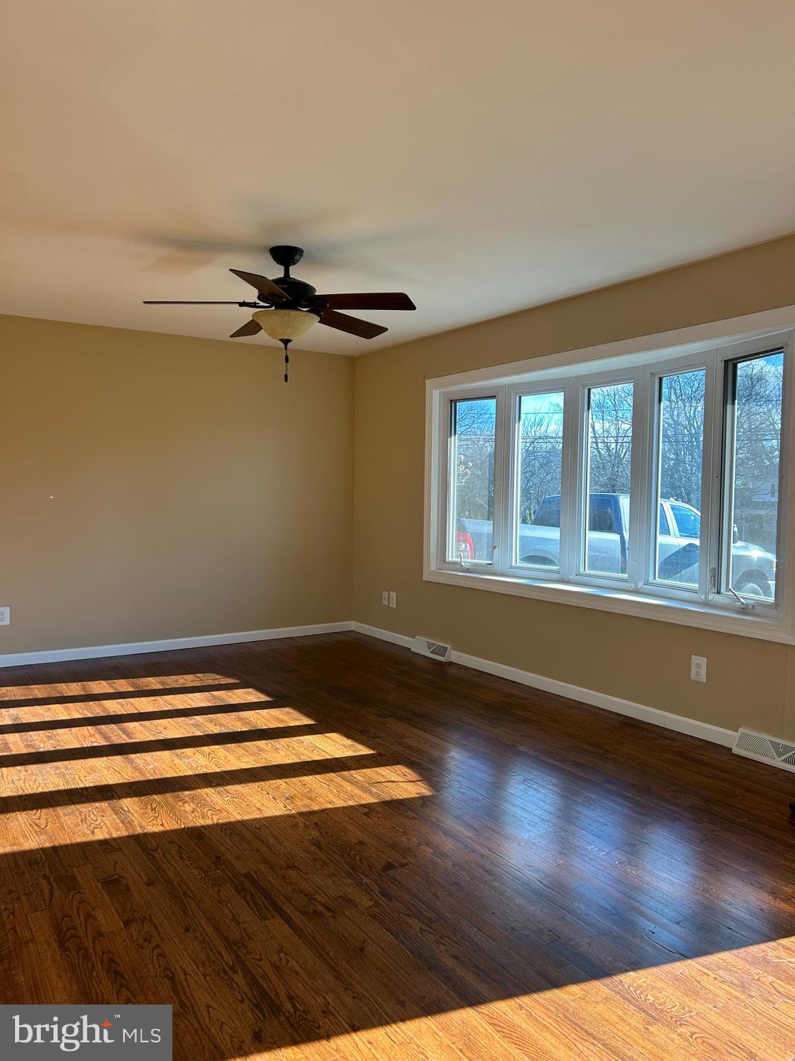 000 - Residential Lease