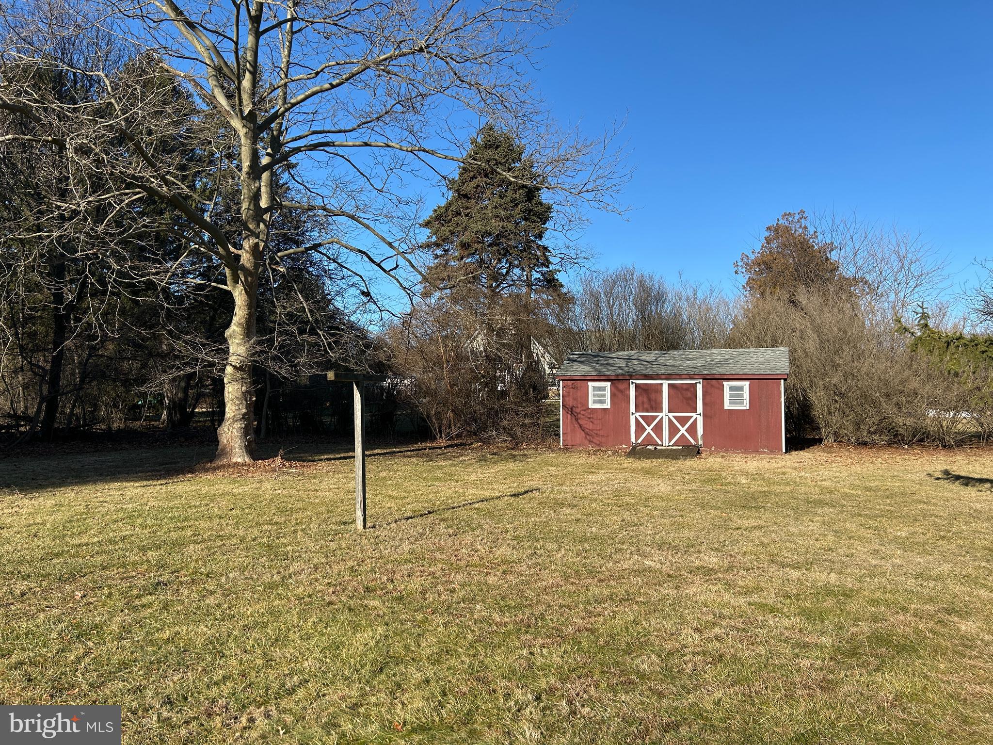 000 - Residential Lease