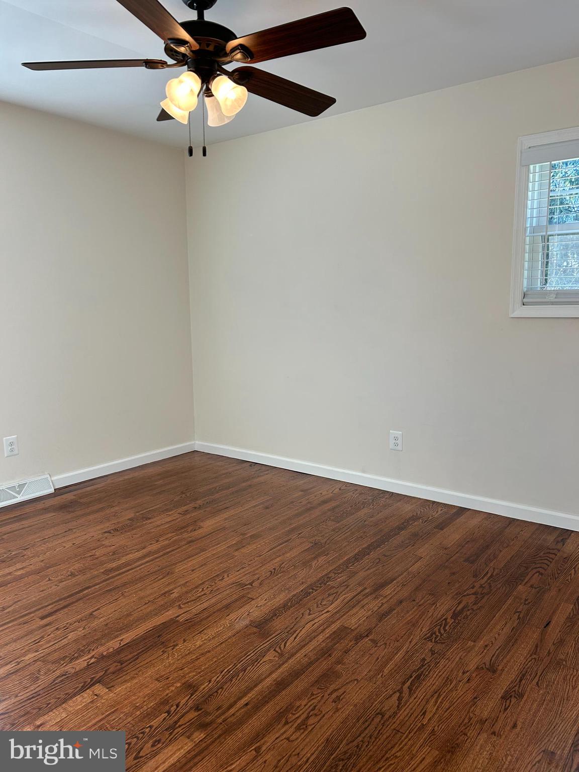 000 - Residential Lease