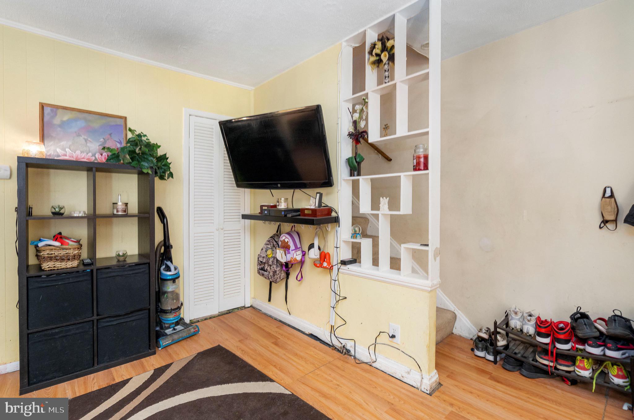 BERKSHIRE - Residential