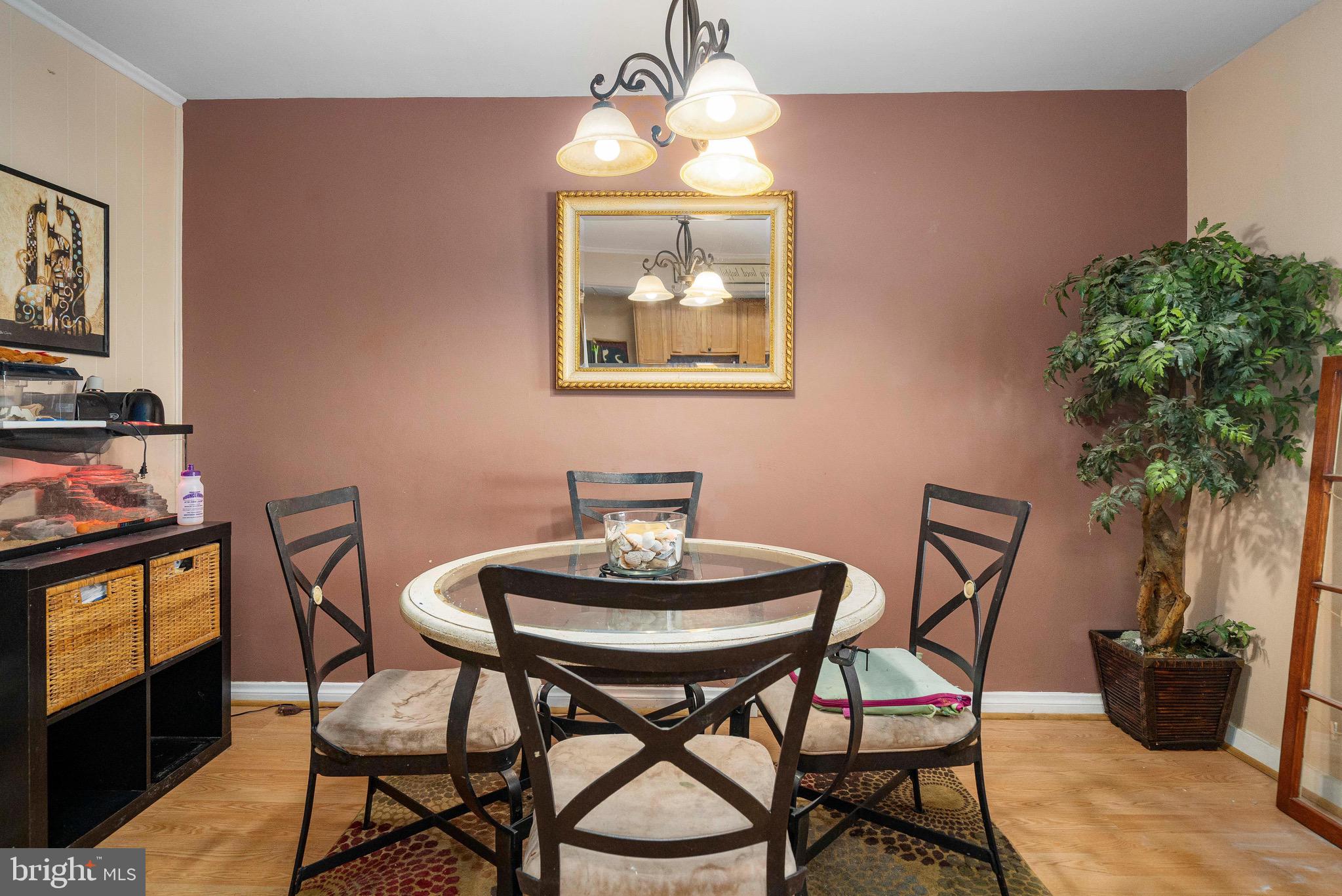 BERKSHIRE - Residential