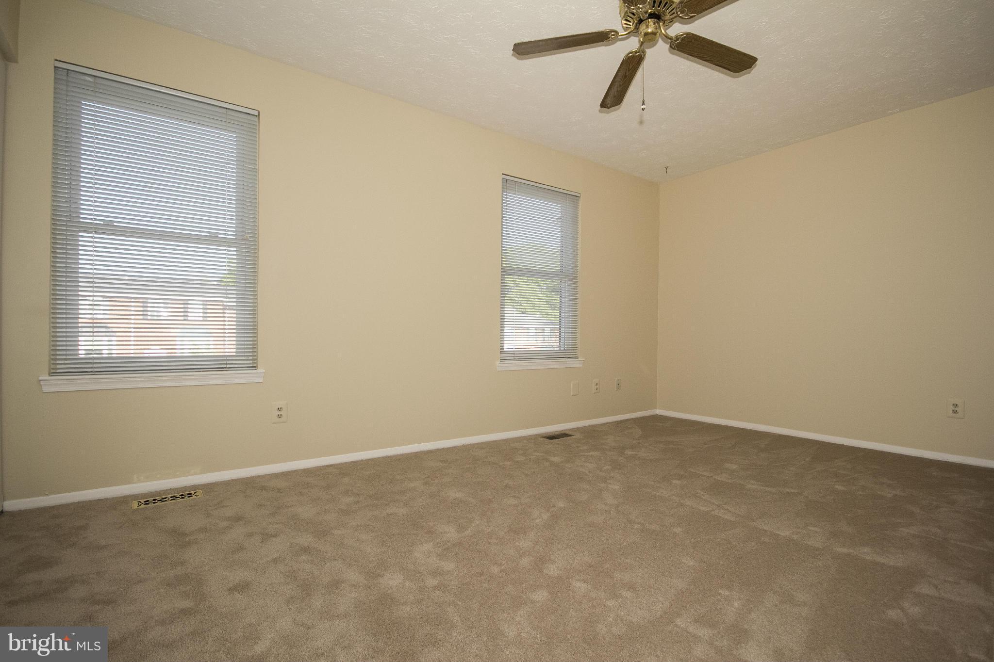 OAKHURST - Residential