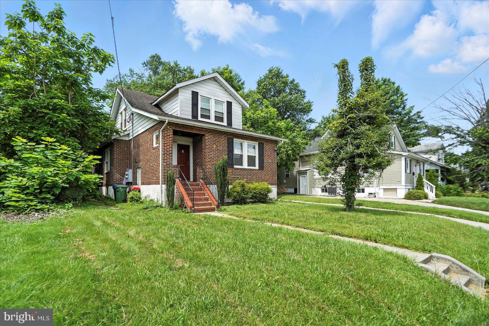 HAMILTON HEIGHTS - Residential