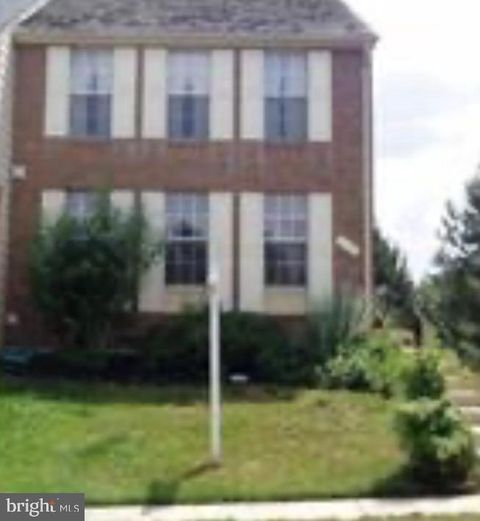 Townhouse For Rent - 43986 Bonlee Square<br/> ASHBURN, VA 20147