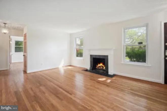8413 SPENCER COURT