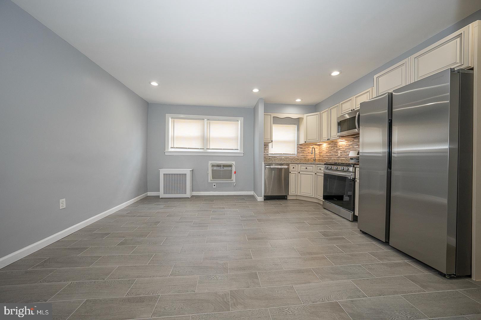 STONEHURST - Residential