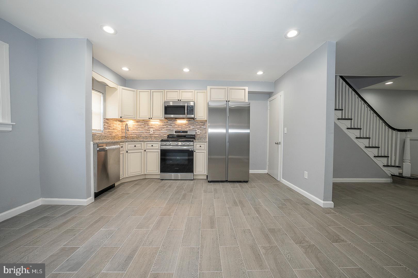 STONEHURST - Residential