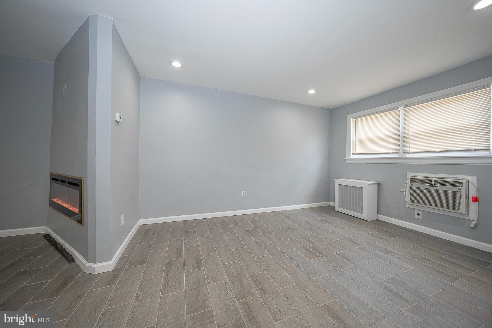 STONEHURST - Residential