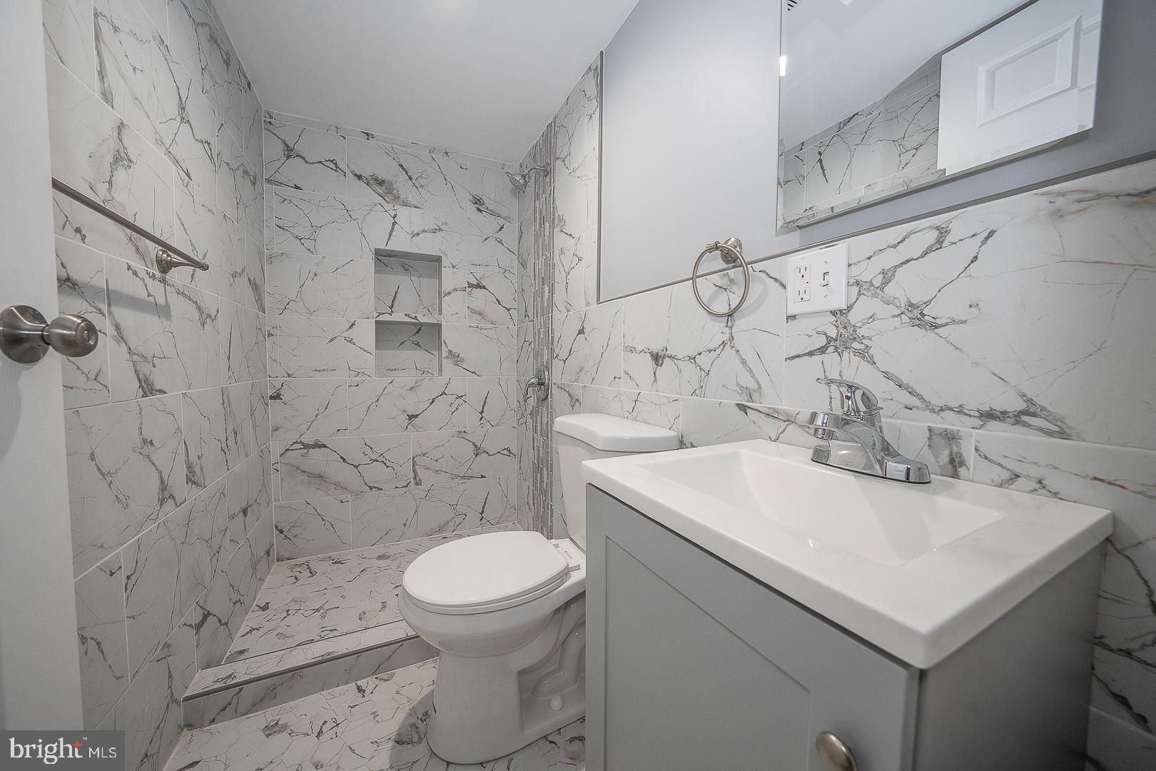 STONEHURST - Residential