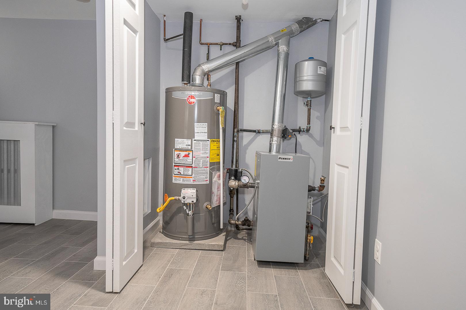 STONEHURST - Residential