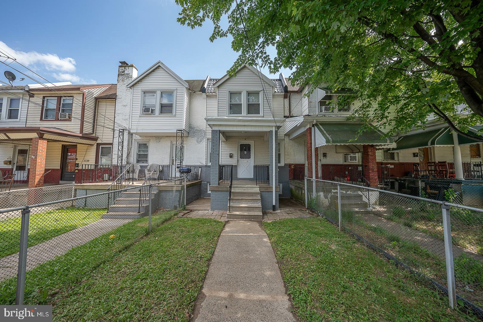 STONEHURST - Residential