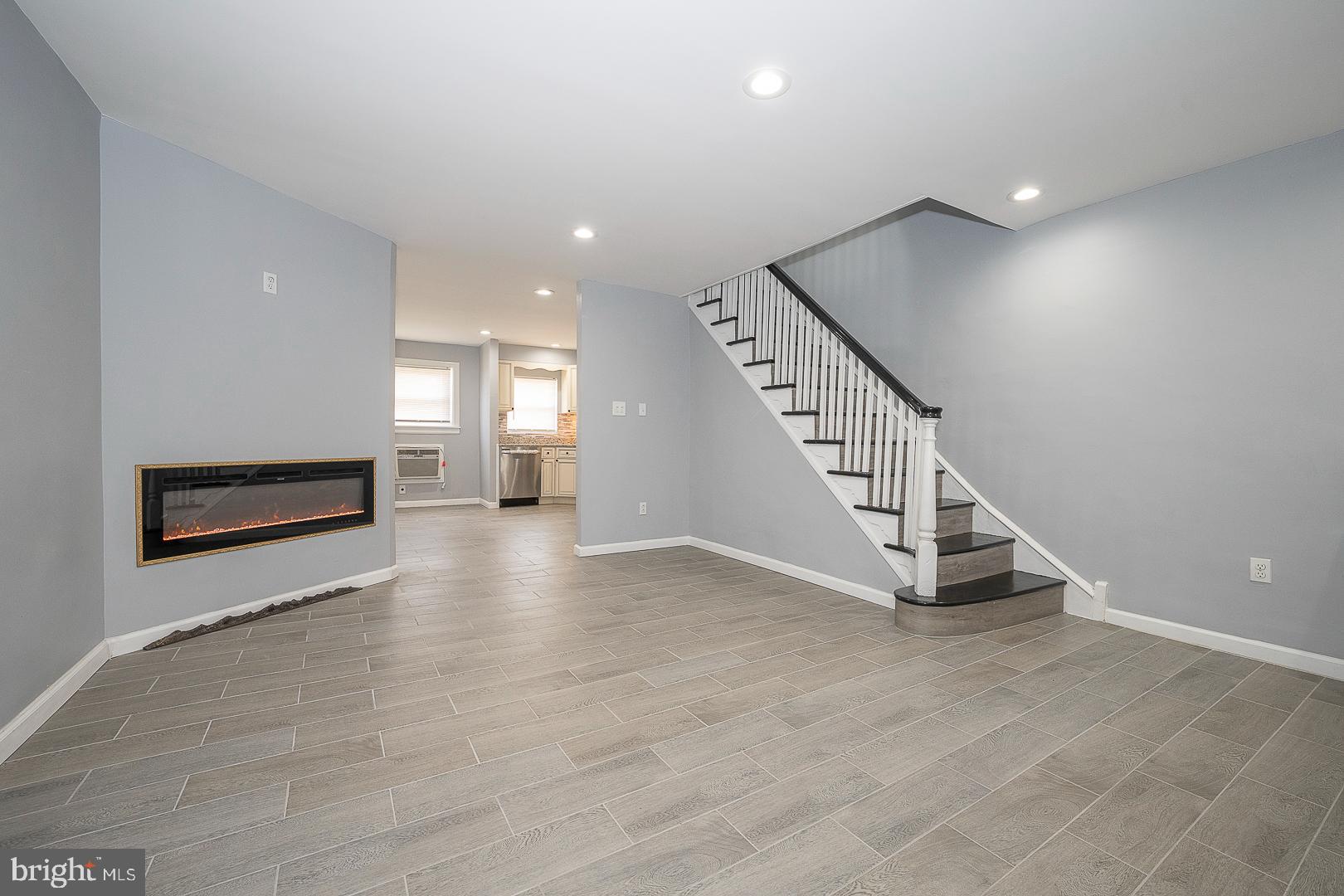 STONEHURST - Residential