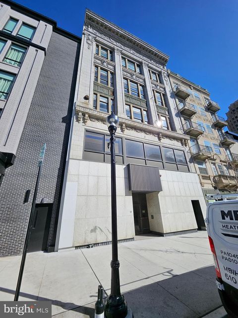 943 W HAMILTON ALLENTOWN PA 18101