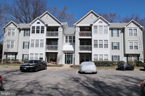 Photo of 7532 - B Coxton Court #122, ALEXANDRIA, VA 22306 (MLS # VAFX2295806)