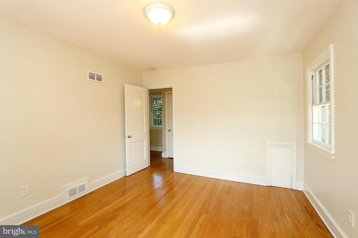 COUNTRY CLUB PARK - Residential