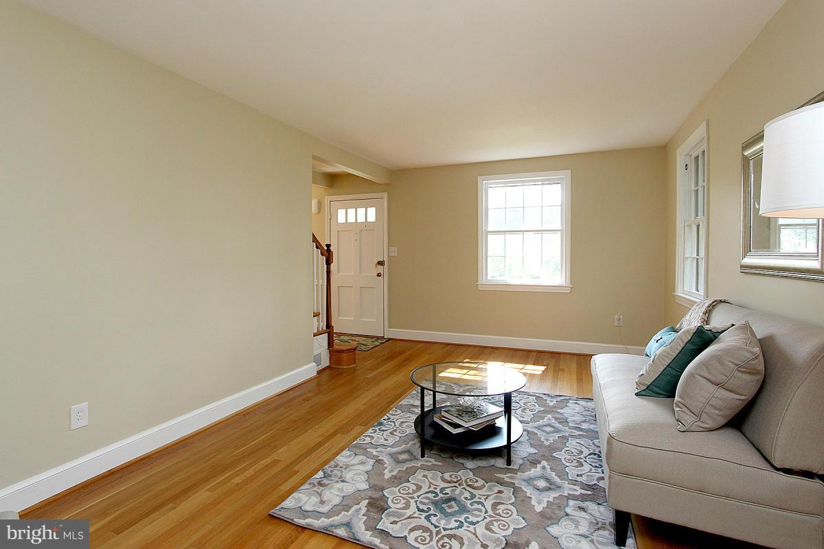 COUNTRY CLUB PARK - Residential