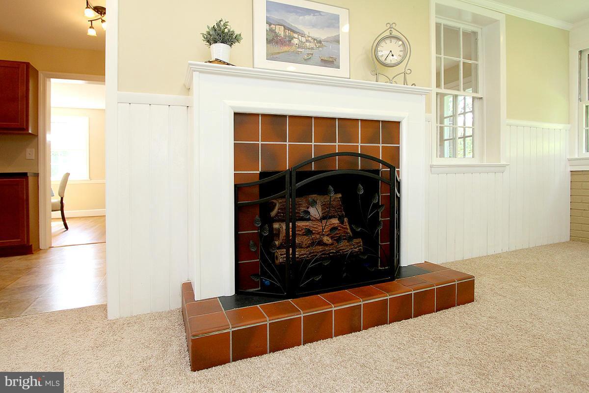 COUNTRY CLUB PARK - Residential