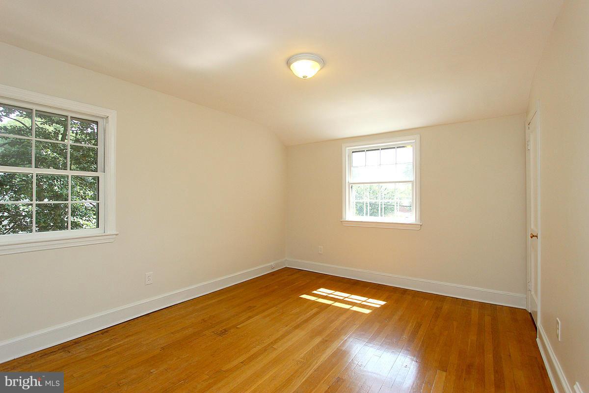 COUNTRY CLUB PARK - Residential