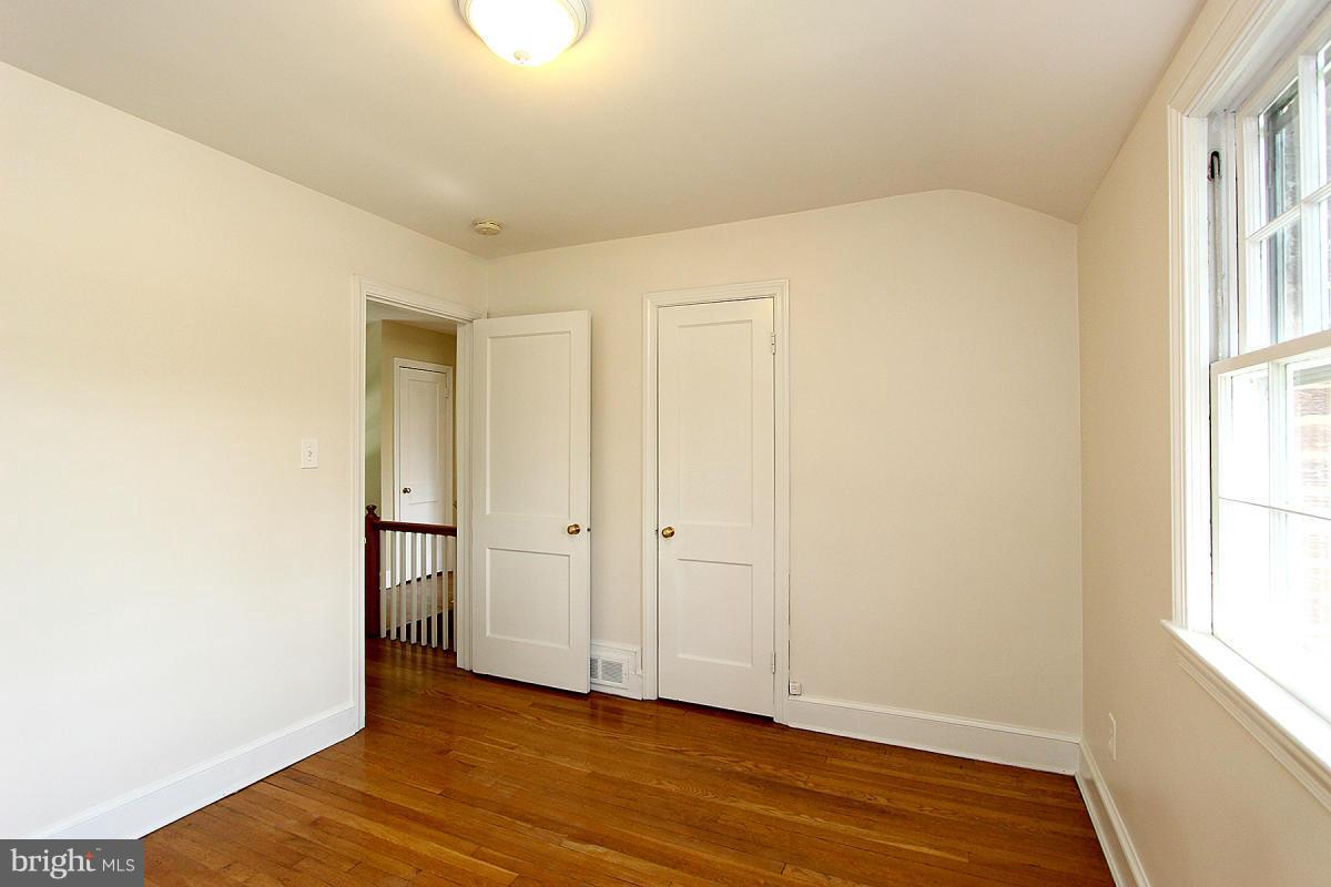 COUNTRY CLUB PARK - Residential