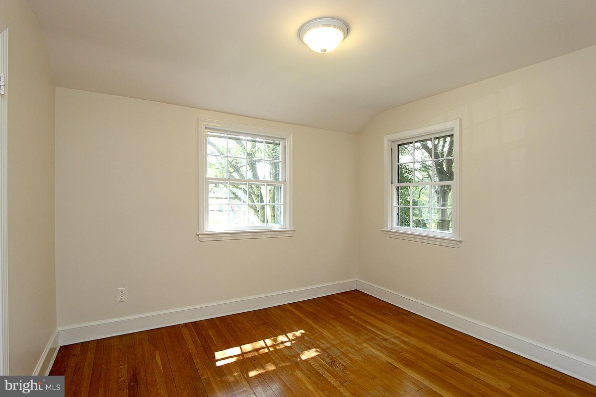 COUNTRY CLUB PARK - Residential