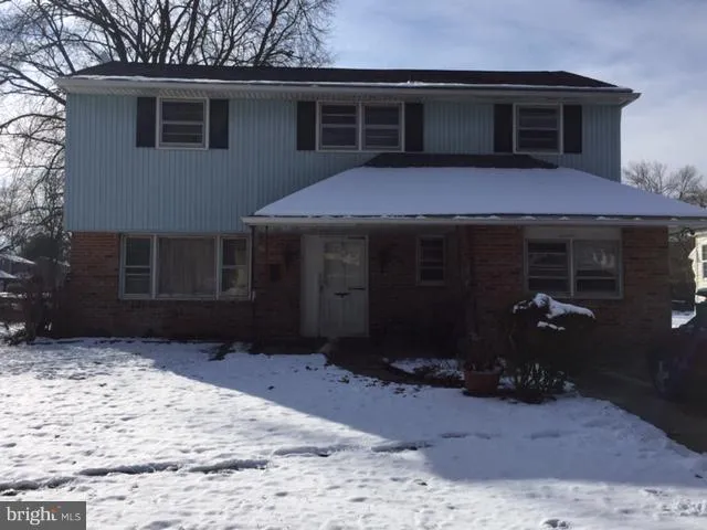 5 McCord Drive, Newark, DE 19713