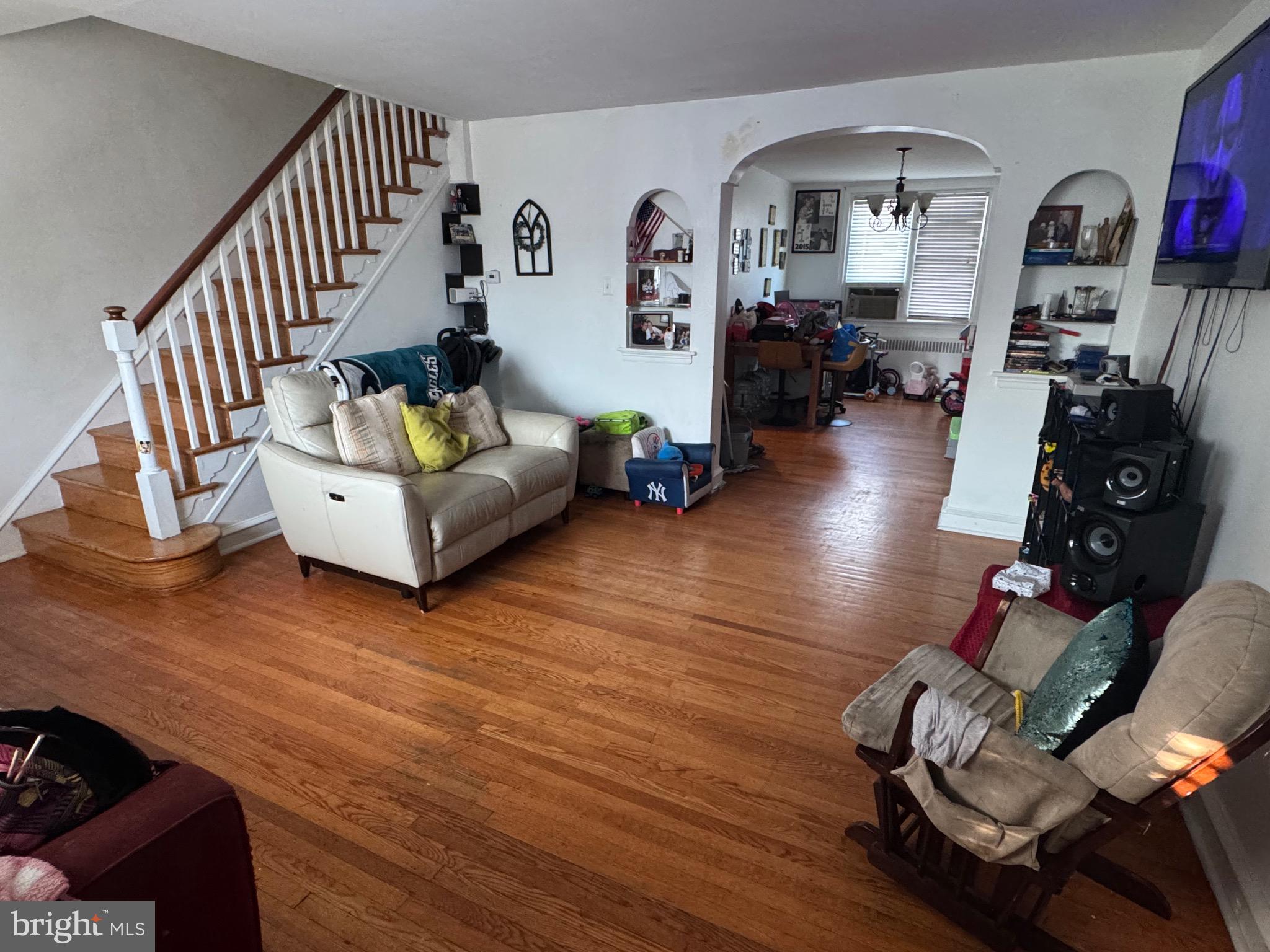 MAYFAIR - Residential