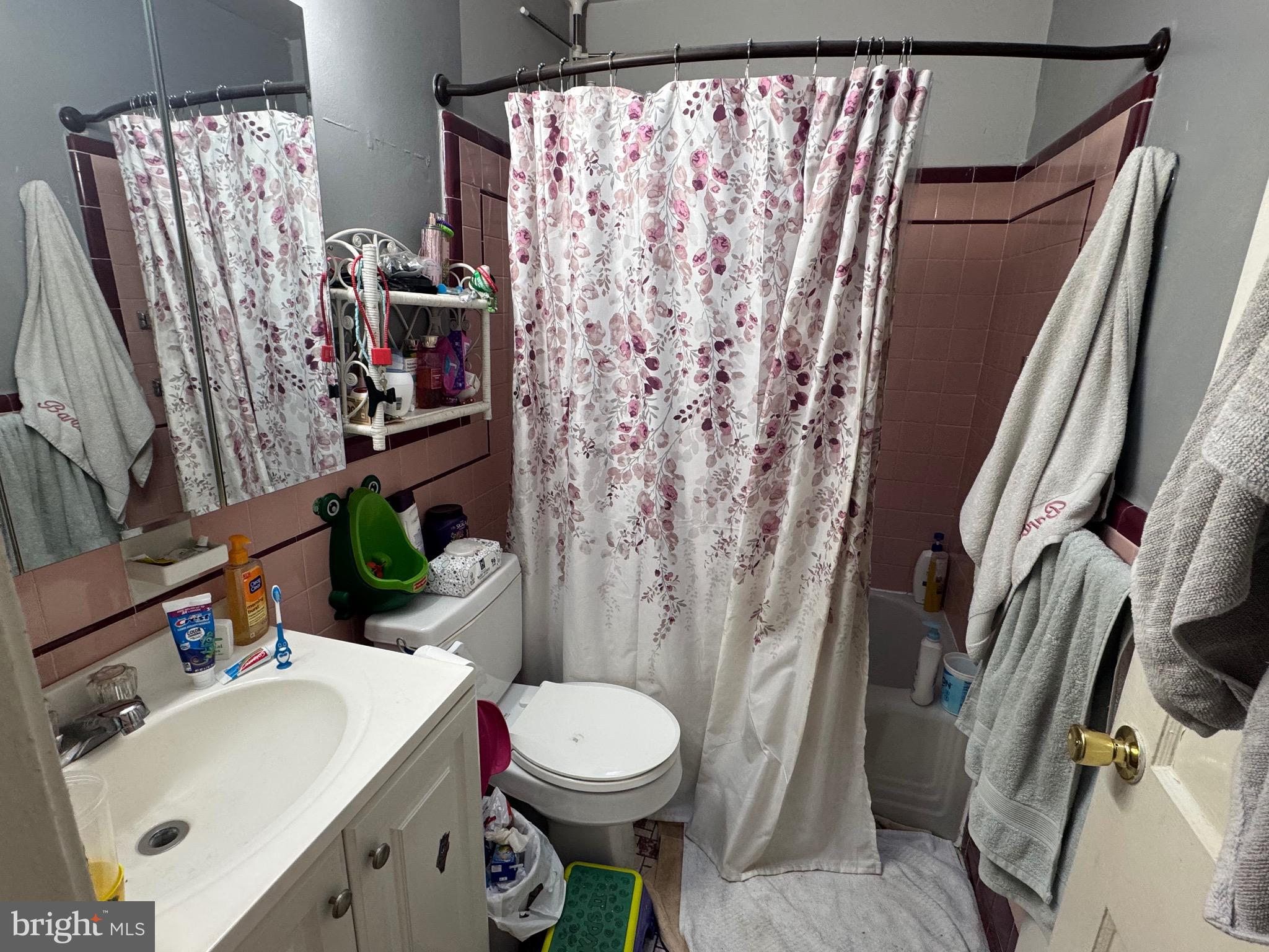 MAYFAIR - Residential