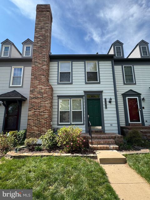 Photo of 20061 Crew Square, ASHBURN, VA 20147 (MLS # VALO2121604)