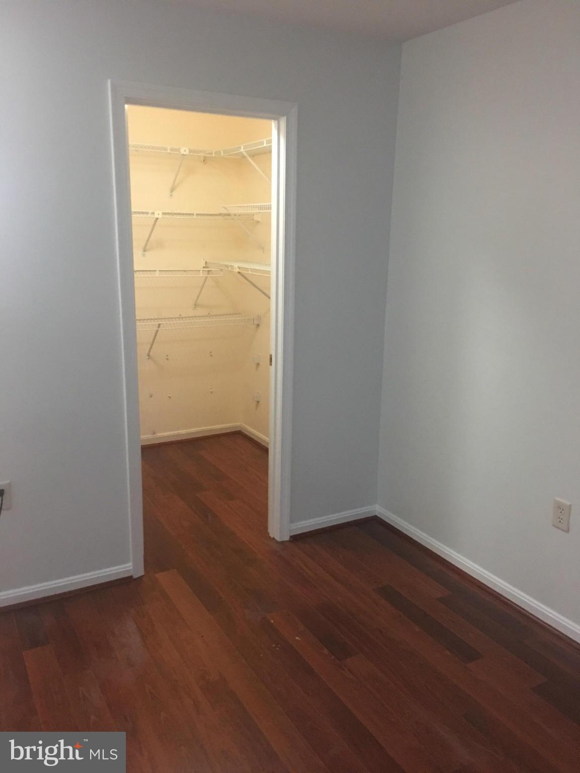 MONTGOMERY RUN - Residential Lease