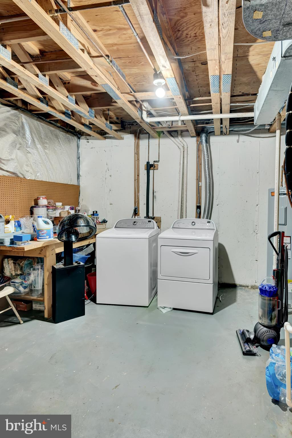 ROLLING FOREST - Residential