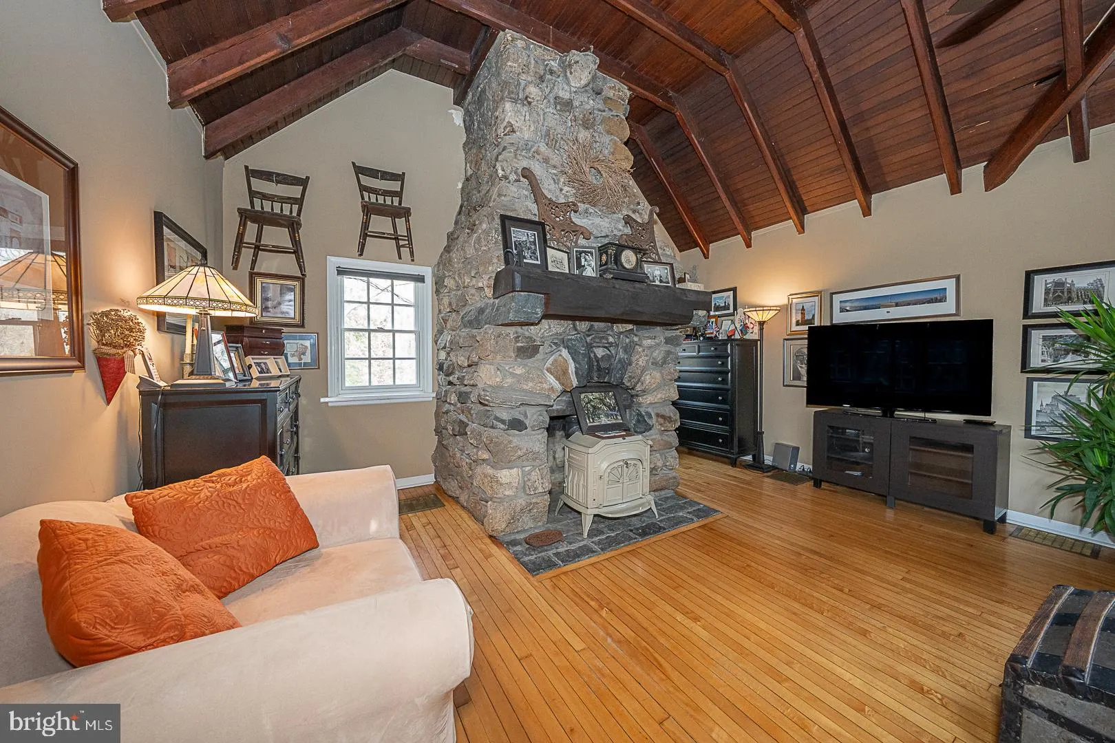 Bryn Mawr, Pennsylvania 19010, United States, 4 Bedrooms Bedrooms, ,3 BathroomsBathrooms,Residential,Active,97013