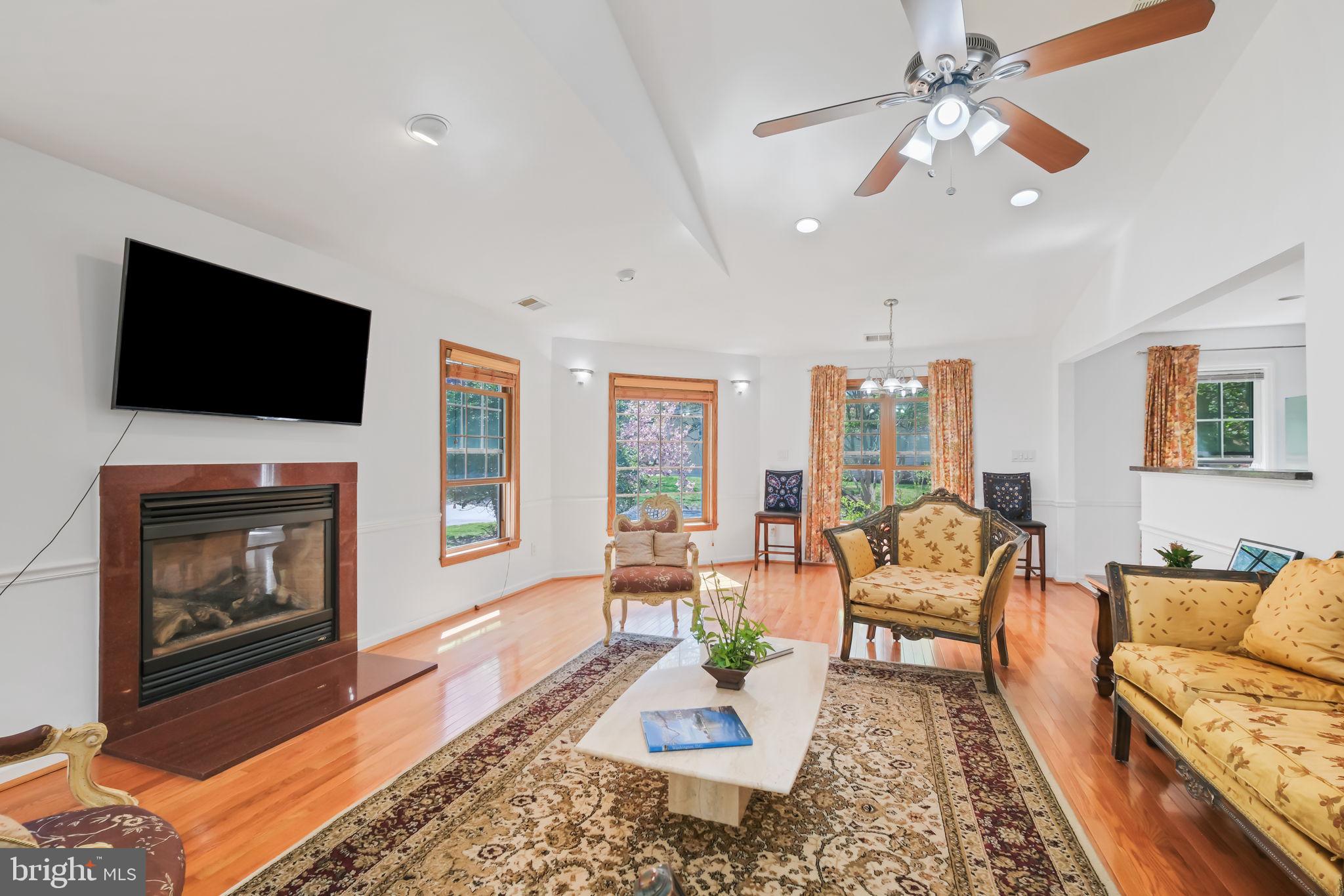 WILLERBURN ACRES - Residential